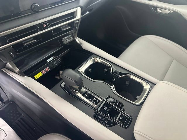 Used 2023 Lexus RX 350 Premium w/ Accessory Package AWD/4WD image 23