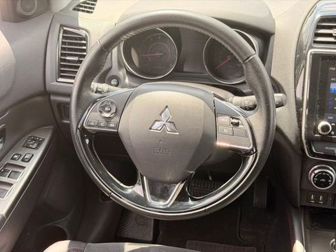 Used 2023 Mitsubishi Outlander Sport LE AWD/4WD image 16