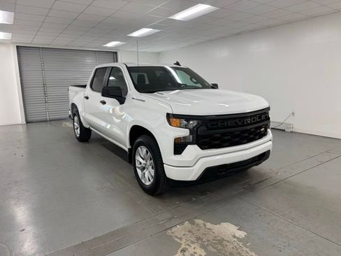 New 2026 Chevrolet Silverado 1500 Custom image 3