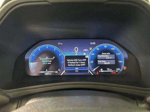 Used 2024 Toyota Grand Highlander AWD image 17
