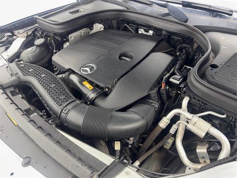 Used 2020 Mercedes-Benz GLC 300 image 71