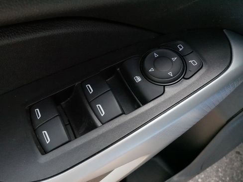 Used 2024 Chevrolet Trax RS w/ Driver Confidence Package FWD image 19