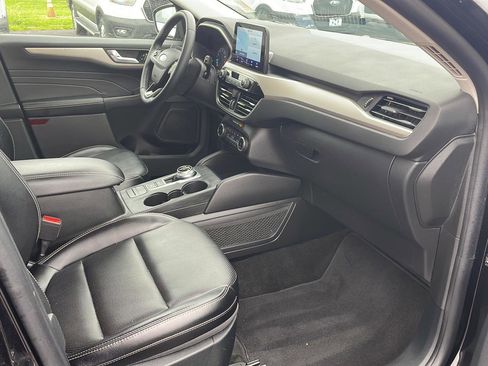 Certified 2022 Ford Escape SEL AWD/4WD image 26