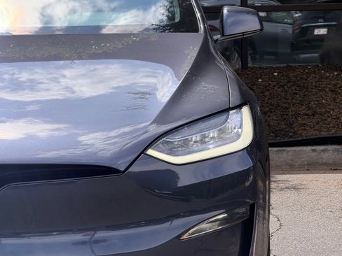 Used 2022 Tesla Model X AWD/4WD image 5