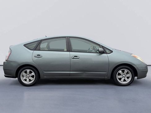 Used 2005 Toyota Prius Base image 3