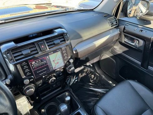 Used 2021 Toyota 4Runner Venture w/ Moonroof Package AWD/4WD image 24