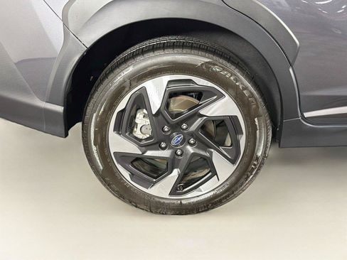 Used 2024 Subaru Crosstrek 2.5i Limited w/ Crosstrek Mirror Package AWD/4WD image 34