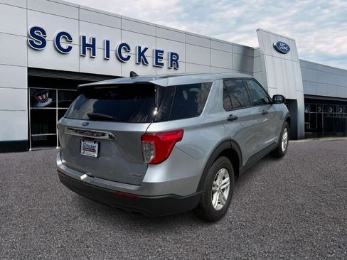 Used 2023 Ford Explorer 4WD image 2