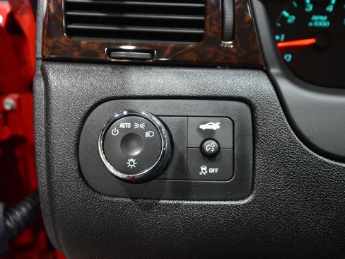 Used 2012 Chevrolet Impala LT image 17