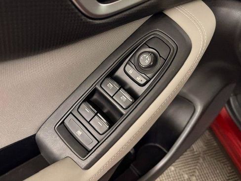 Used 2022 Subaru Forester Premium AWD/4WD image 7