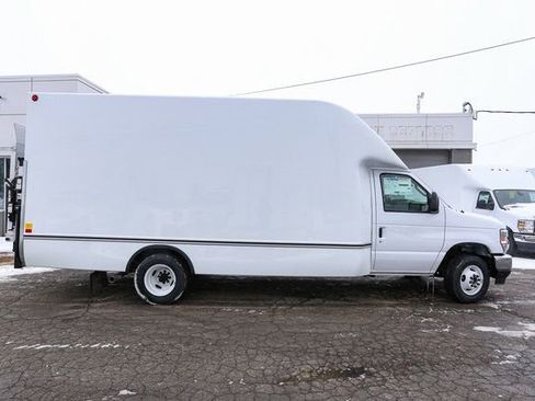 New 2026 Ford E-450 and Econoline 450 Super Duty w/ Interior Upgrade Package image 11