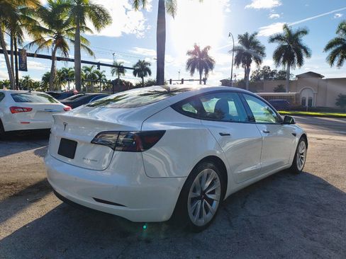 Used 2022 Tesla Model 3 Long Range AWD/4WD image 11