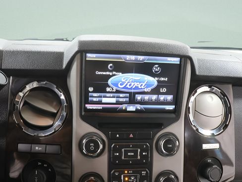 Used 2015 Ford F250 Platinum w/ Platinum Package AWD/4WD image 12