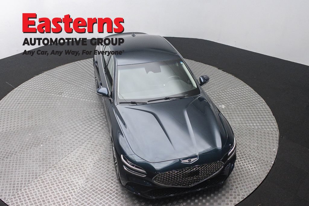Used 2025 Genesis G70 2.5T RWD image 4