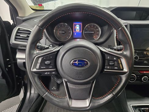 Used 2019 Subaru Crosstrek 2.0i Limited w/ Moonroof Package w/Navigation image 14