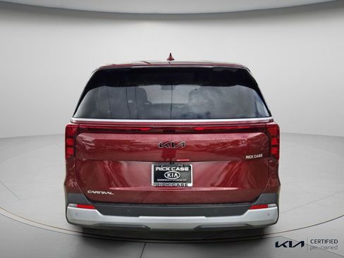 Used 2026 Kia Carnival FWD image 6