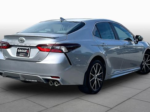 Used 2024 Toyota Camry SE AWD/4WD image 13