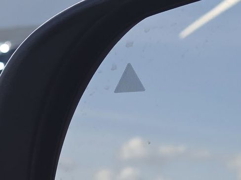 Used 2026 Jeep Compass Limited image 9