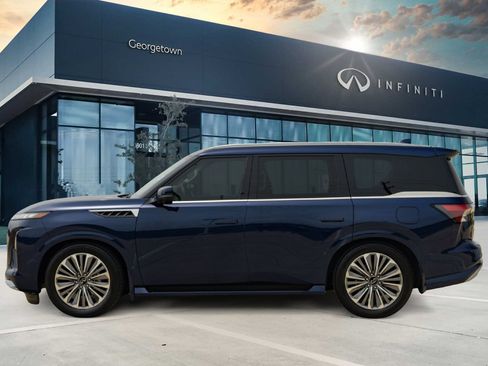 Used 2025 INFINITI QX80 Sensory w/ Exterior Package AWD/4WD image 6