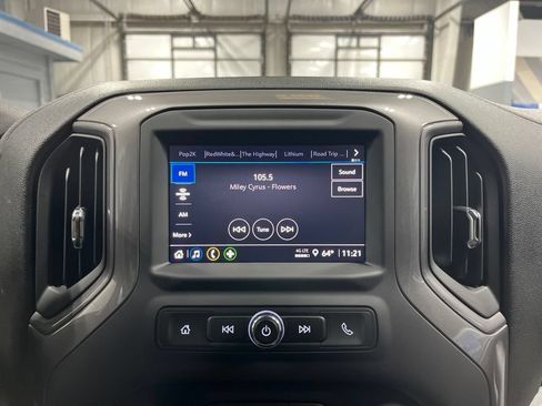 Used 2024 Chevrolet Silverado 2500 W/T AWD/4WD image 27