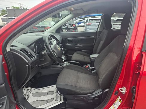 Used 2017 Mitsubishi Outlander Sport ES AWD/4WD image 11