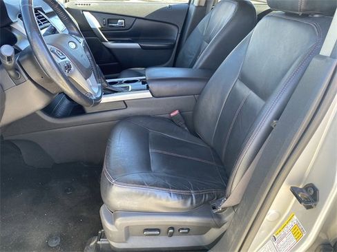Used 2013 Ford Edge Limited image 10