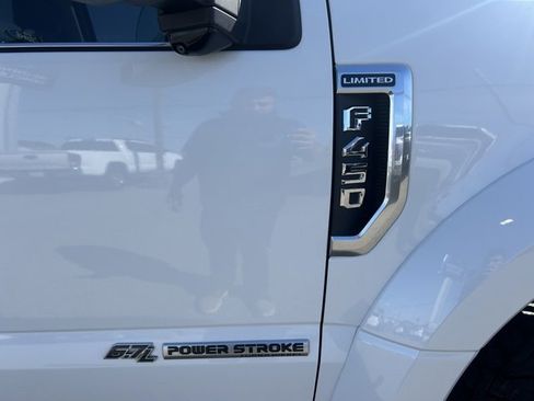 Certified 2021 Ford F450 Limited w/ FX4 Off-Road Package image 20