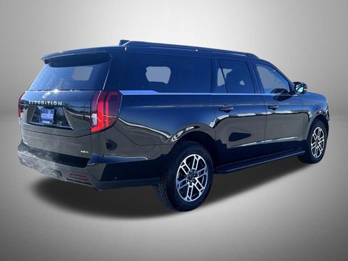 Used 2025 Ford Expedition Max Active image 5