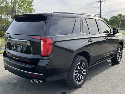 Used 2024 GMC Yukon AT4 w/ AT4 Premium Plus Package image 9