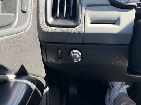 Used 2021 Chevrolet Colorado W/T w/ WT Convenience Package image 22