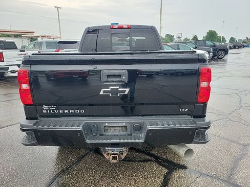 Used 2019 Chevrolet Silverado 2500 LTZ w/ Duramax Plus Package AWD/4WD image 6