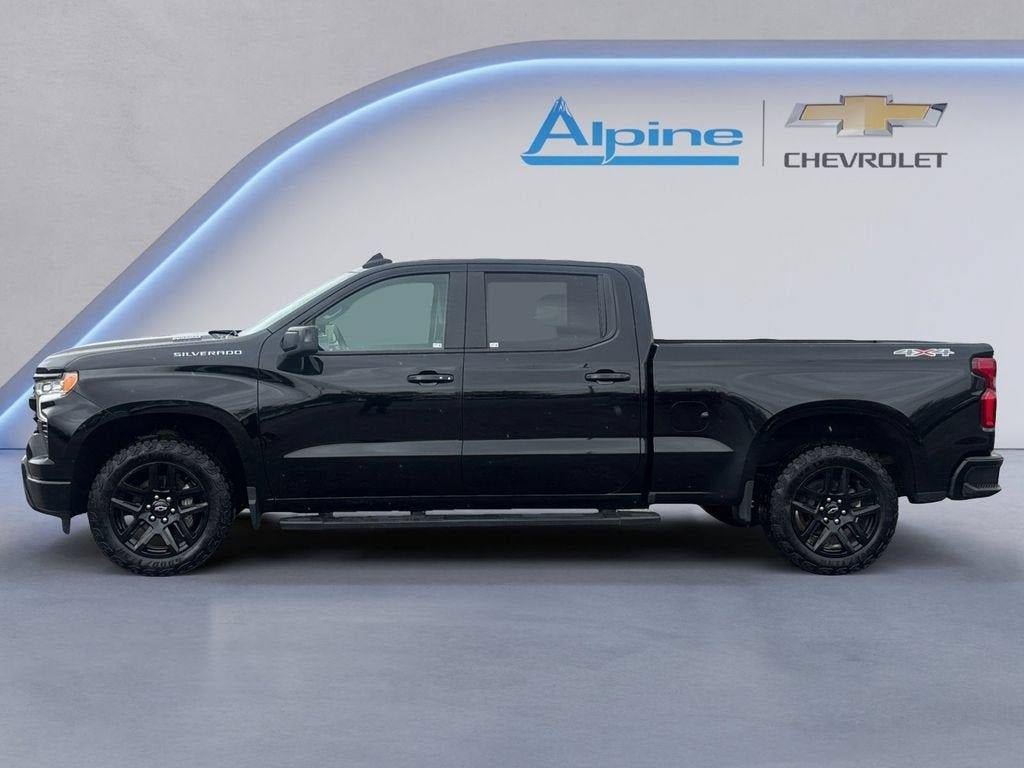 Used 2024 Chevrolet Silverado 1500 RST w/ Convenience Package II AWD/4WD image 2