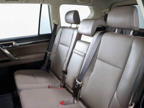 Used 2021 Lexus GX 460 Premium w/ Premium Plus Package AWD/4WD image 29