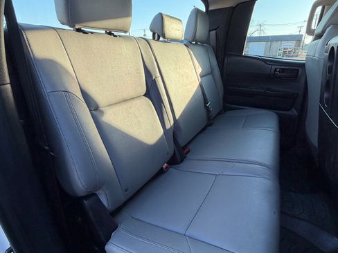 Used 2018 Toyota Tundra SR5 image 16