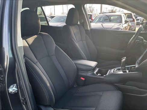 Used 2022 Subaru Outback Premium w/ Popular Package #1 image 10