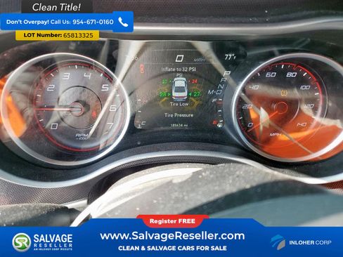 Used 2016 Dodge Charger SXT RWD image 12