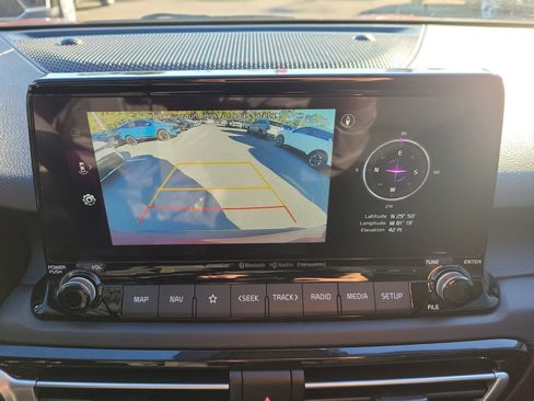 Certified 2022 Kia Seltos SX image 32