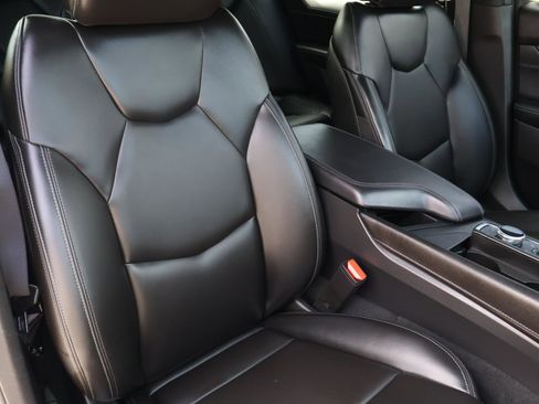 Certified 2022 Cadillac CT5 Luxury w/ Sun And Sound Package image 22