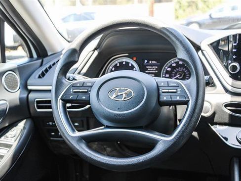 Used 2023 Hyundai Sonata SEL image 15