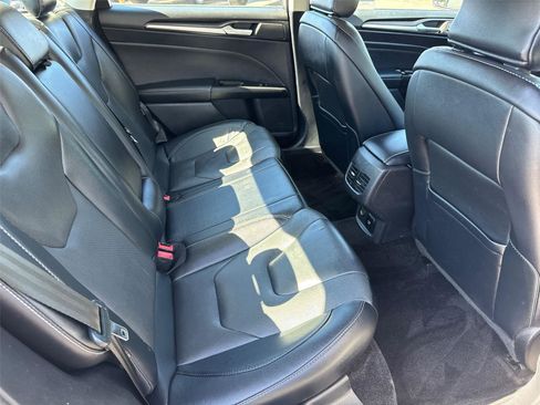 Used 2018 Ford Fusion Energi Titanium image 18