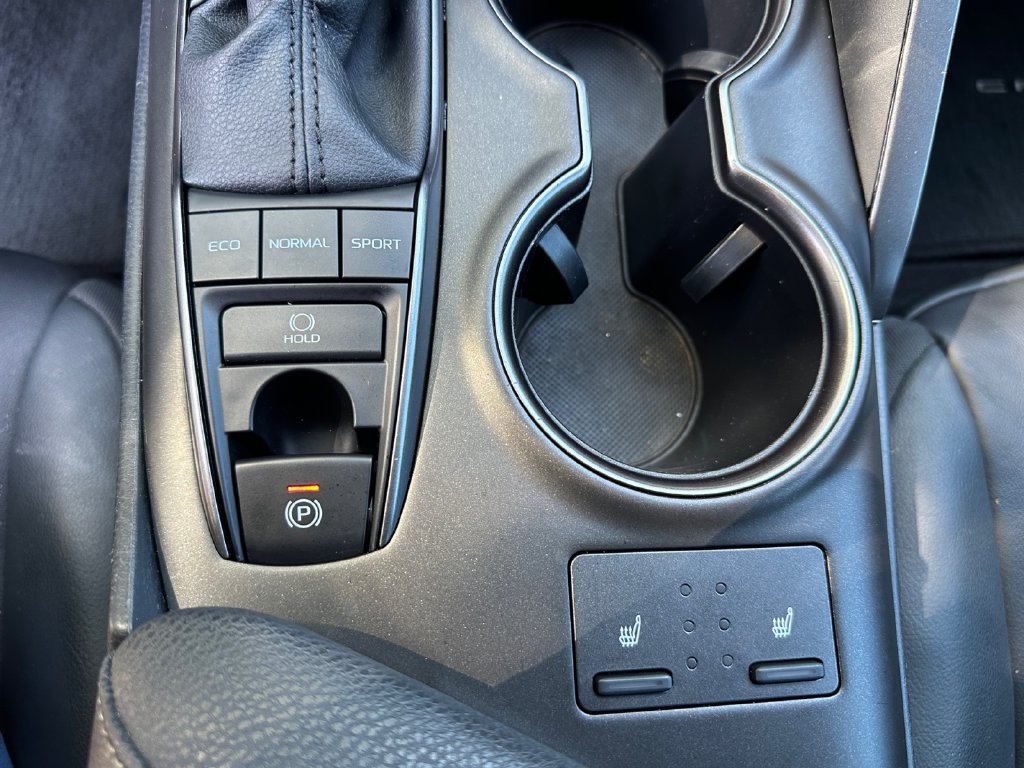 Used 2024 Toyota Camry XSE FWD image 19