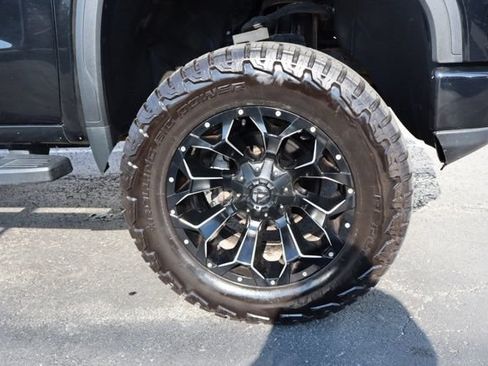 Used 2022 GMC Sierra 1500 Elevation AWD/4WD image 36