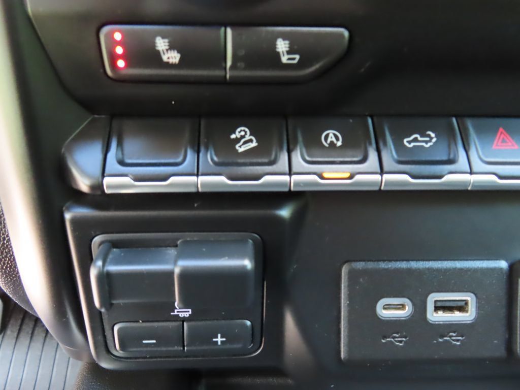 Used 2021 Chevrolet Silverado 1500 RST w/ All Star Edition Plus AWD/4WD image 7