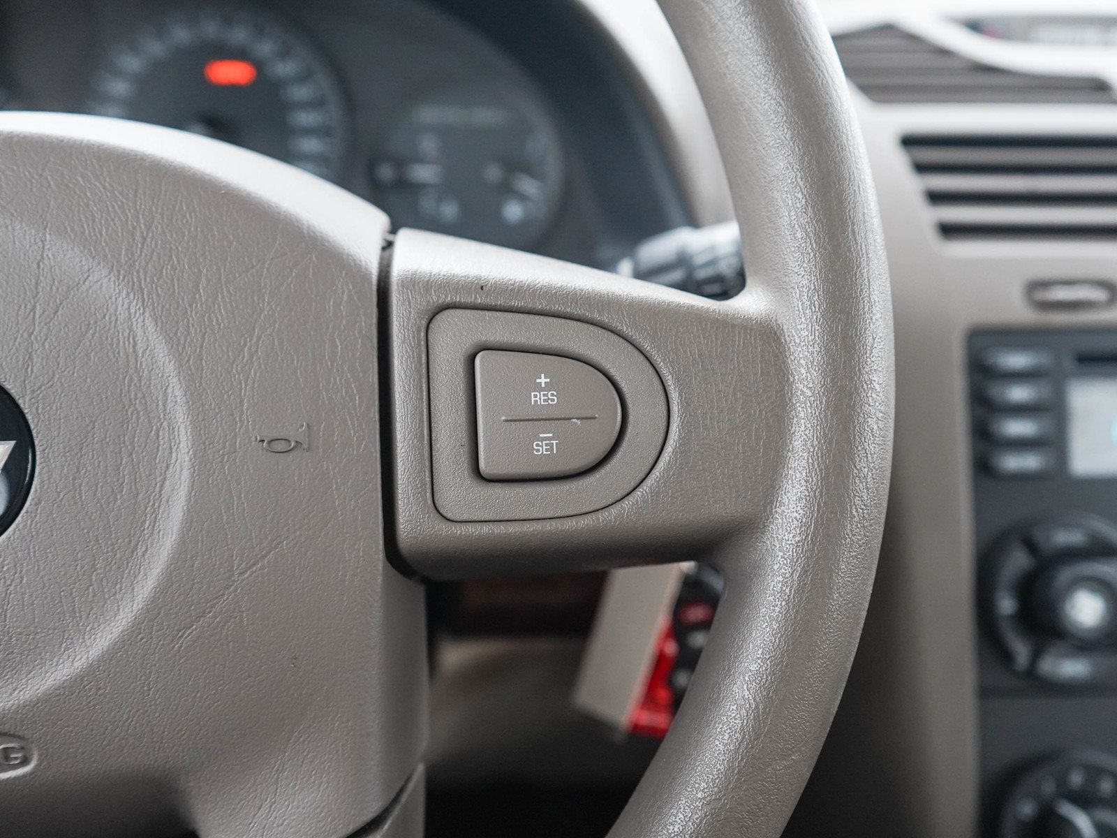 Used 2005 Chevrolet Malibu LS w/ Preferred Equipment Group FWD image 24