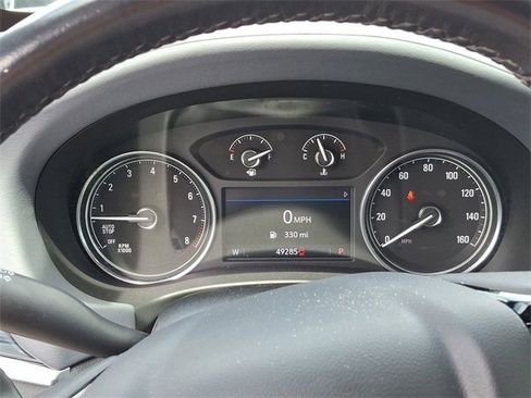 Used 2023 Buick Enclave Essence image 32