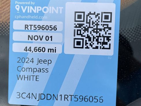 Used 2024 Jeep Compass Trailhawk image 26