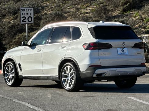 Used 2025 BMW X5 xDrive40i image 7