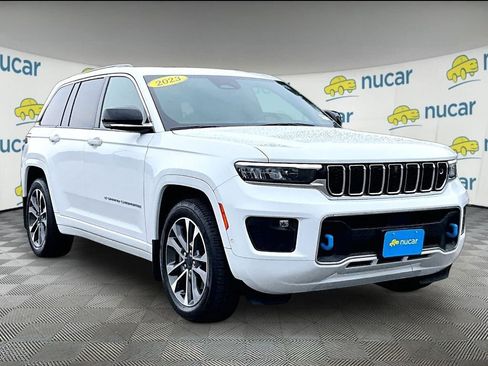 Used 2023 Jeep Grand Cherokee Overland w/ Advanced Protech Group III AWD/4WD image 1