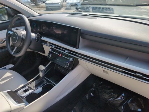 Certified 2025 Hyundai Tucson SEL image 23