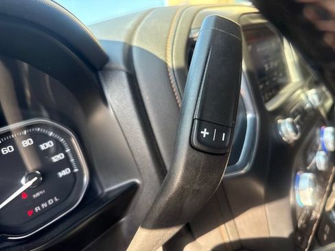 Used 2021 GMC Sierra 1500 AT4 w/ AT4 Value Package AWD/4WD image 18